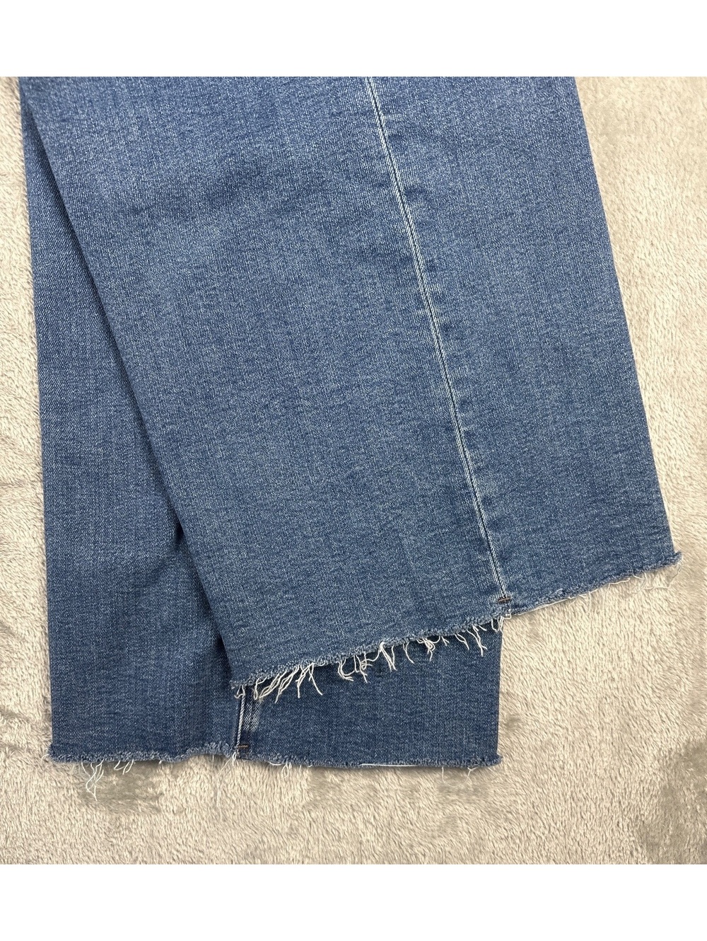 Quince Bella Stretch Wide Leg Jeans Womens 33 High Rise Twilight Blue Fray Plus - Picture 9 of 10